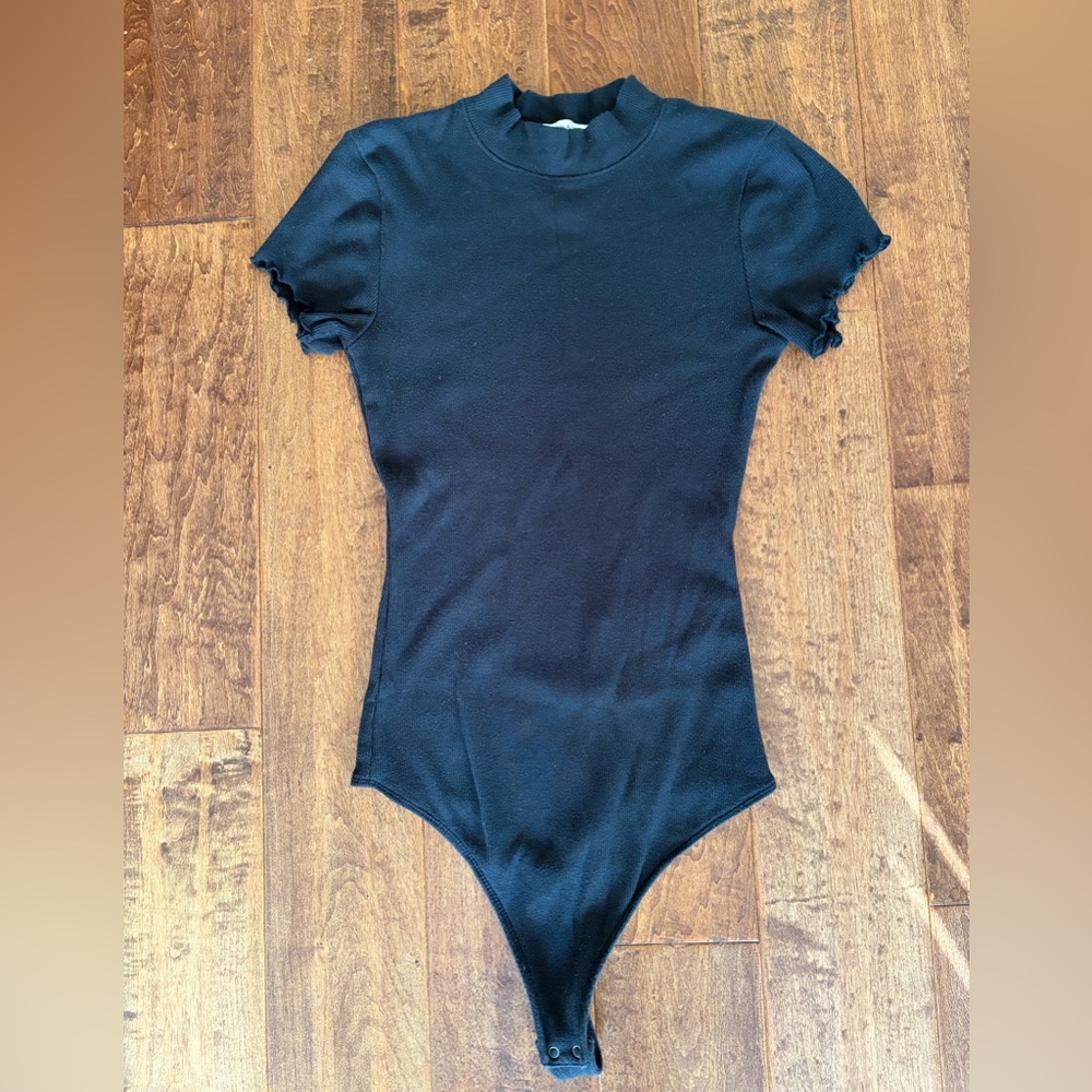 Abercrombie & Fitch One-Piece High Neck Ribbed Black Bodysuit Size Small